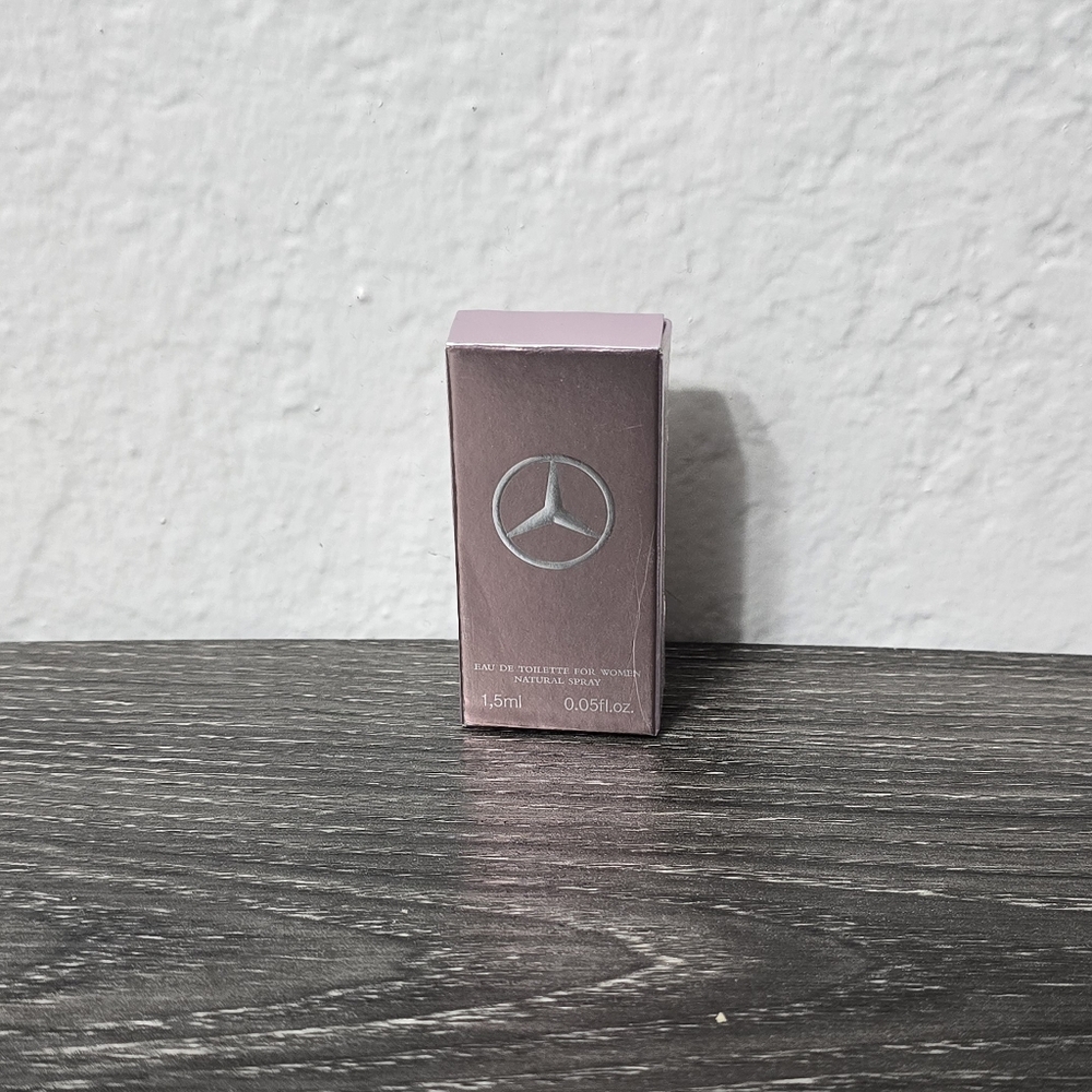 Mercedes-Benz Women's Fragrance - Pink